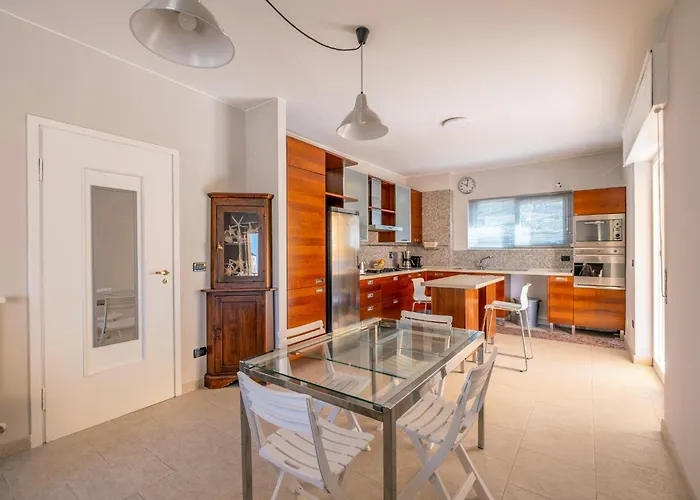 Daire Dream - Floridian